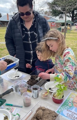 YLG Science Week IMG 5572